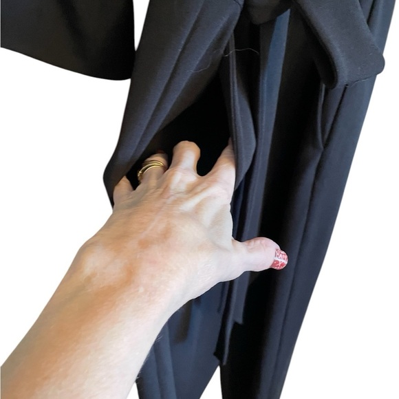 Halston Women's Black Solid 3/4 Sleeve -Front Zip-Size Large-Attached belt NWT - Picture 5 of 12